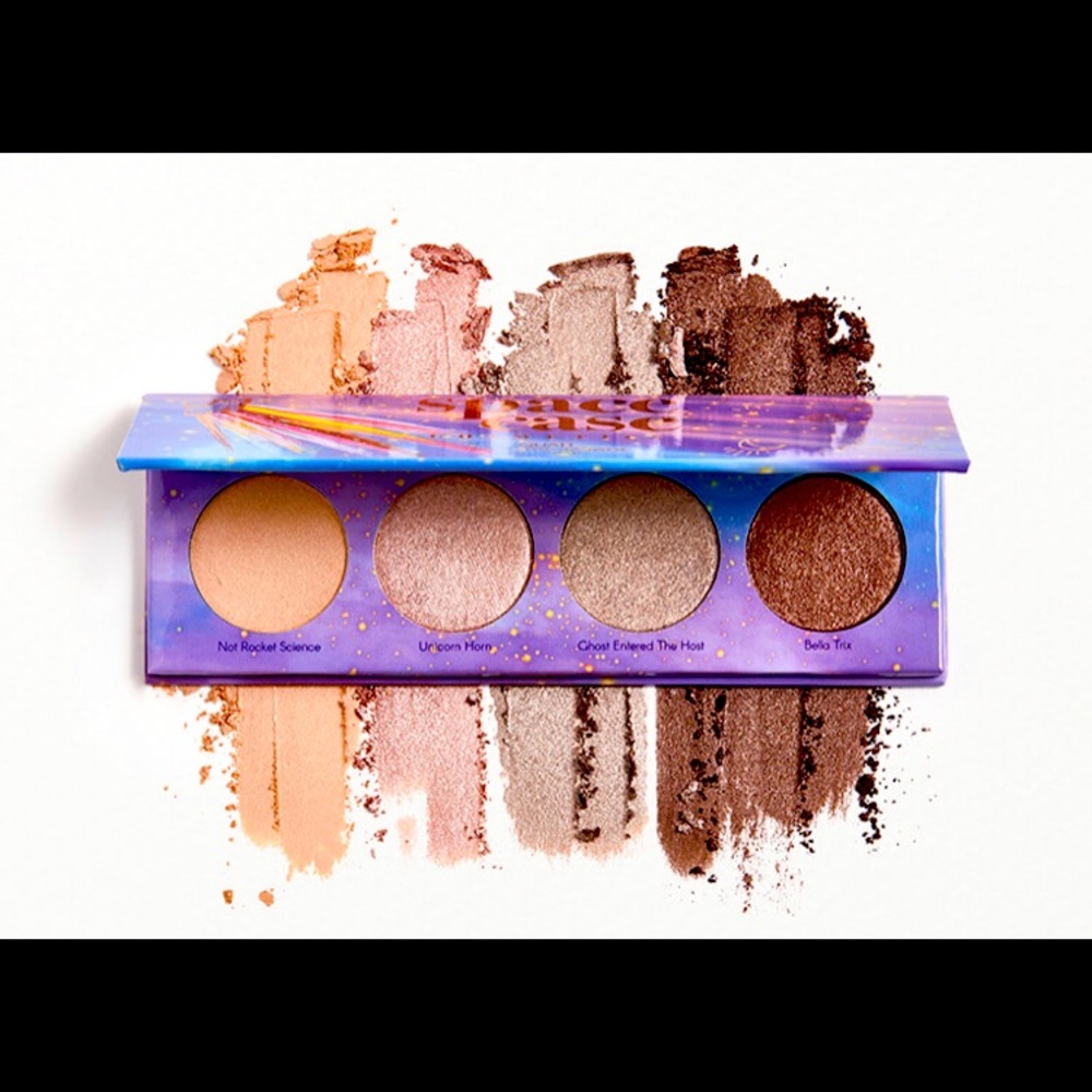 Custom Eyeshadow Palette